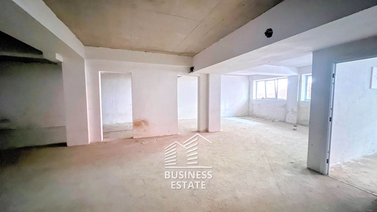 Vânzare! Comercial 154 m2! Prima linie! Ciocana, str. Ginta Latină. foto 4