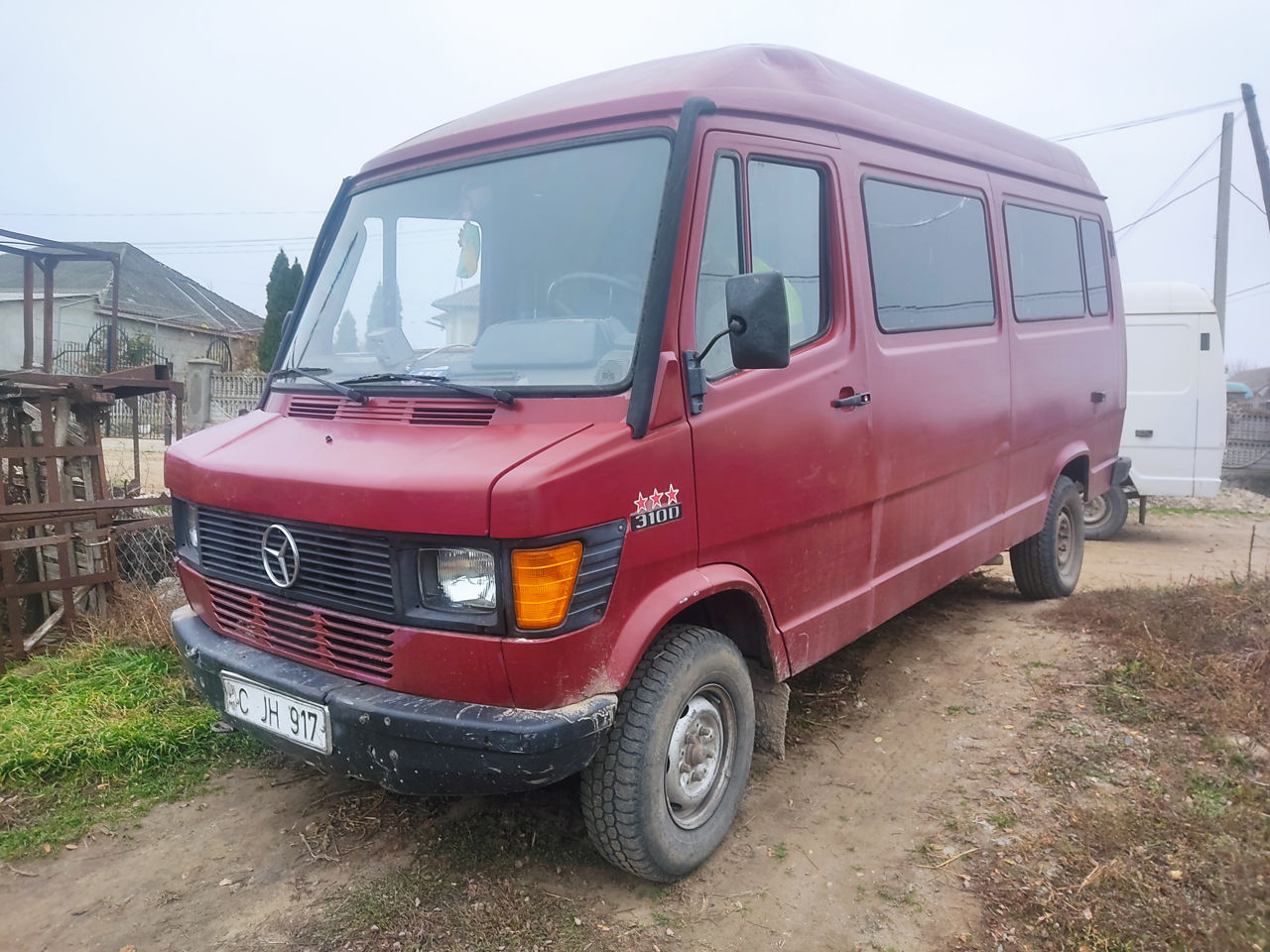 Mercedes 310D
