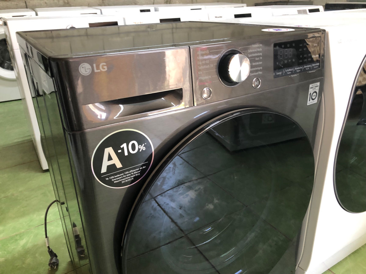 Новая стиральная машина LG F4WR701Y Serie 7 на 11 кг из Германии foto 0