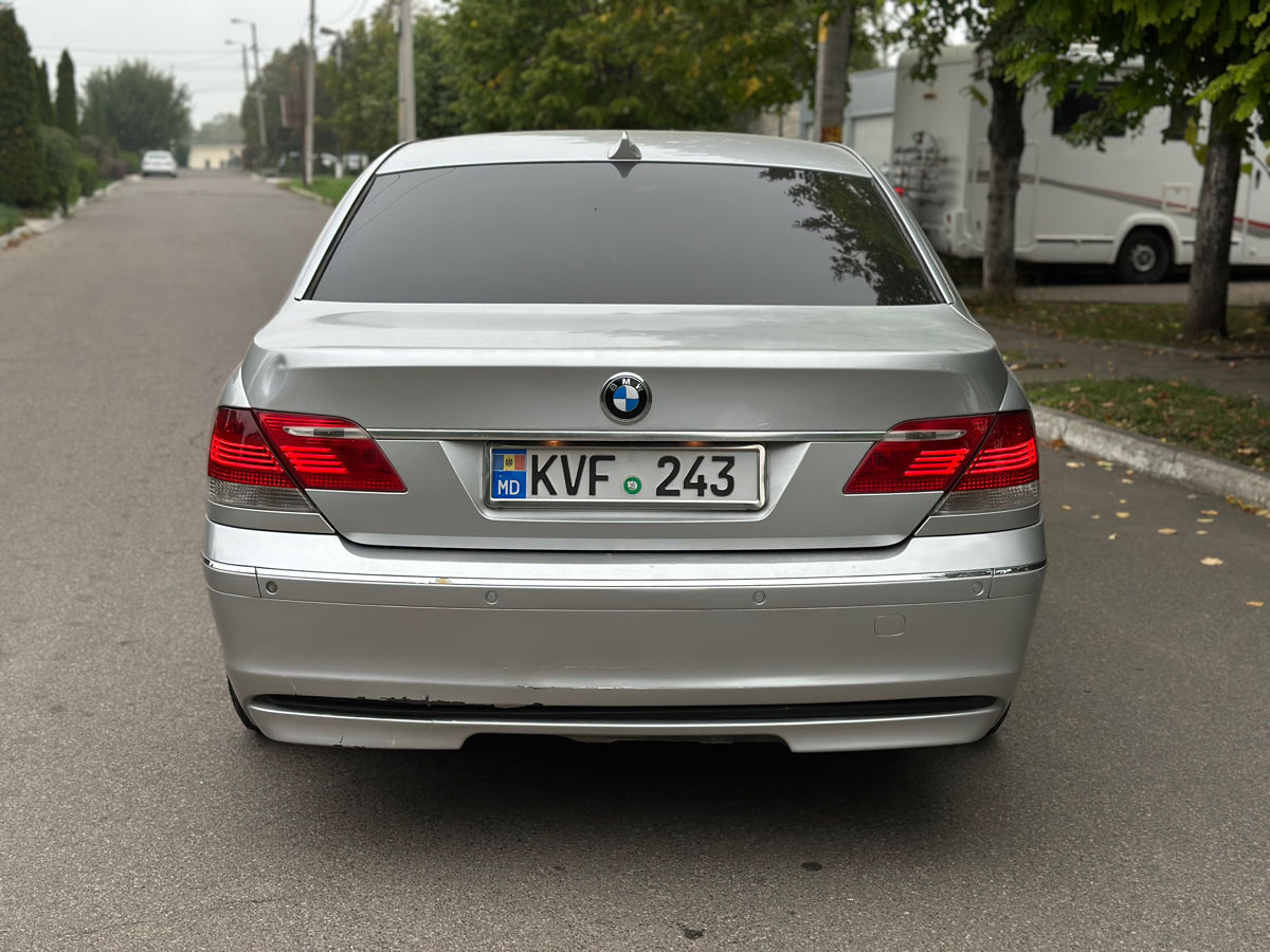 BMW 7 Series foto 4