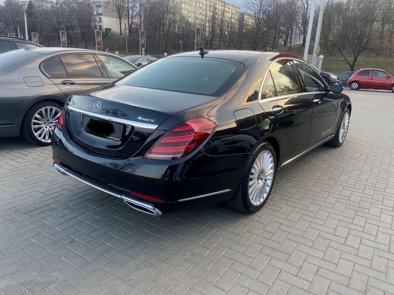 Mercedes S Class foto 4