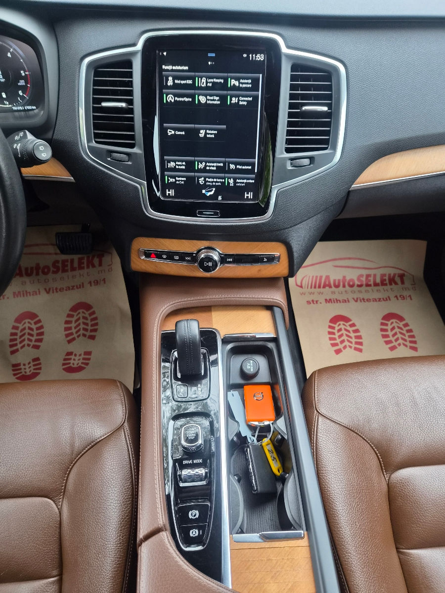 Volvo XC90 2020 photo 12