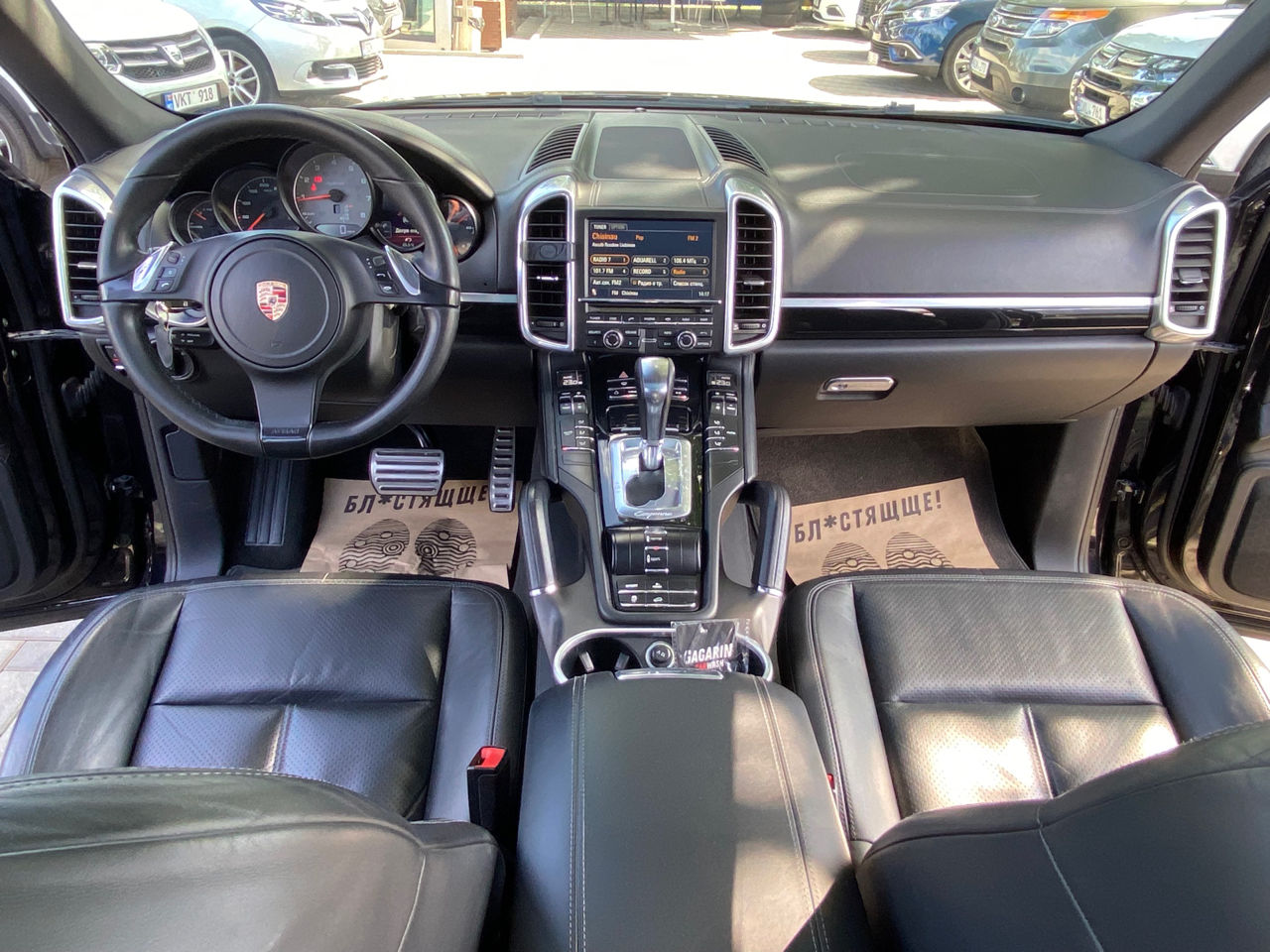 Porsche Cayenne foto 8