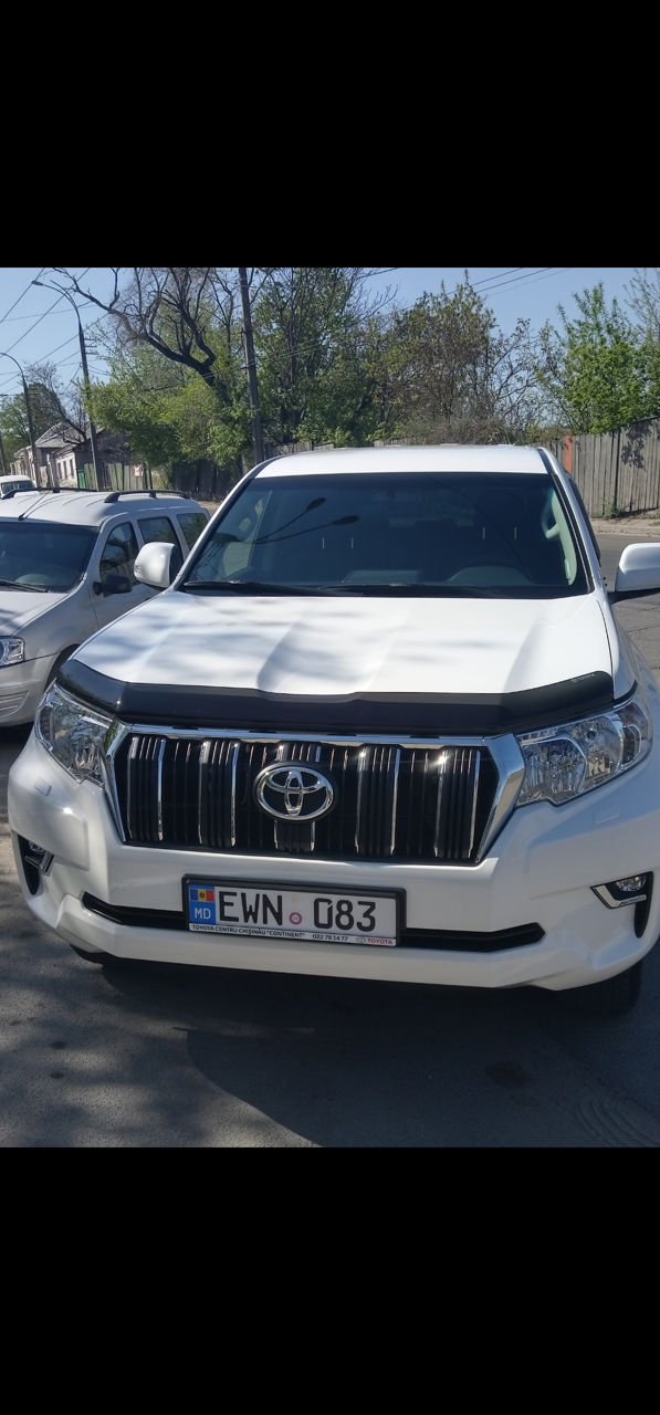 Toyota Land Cruiser Prado foto 0