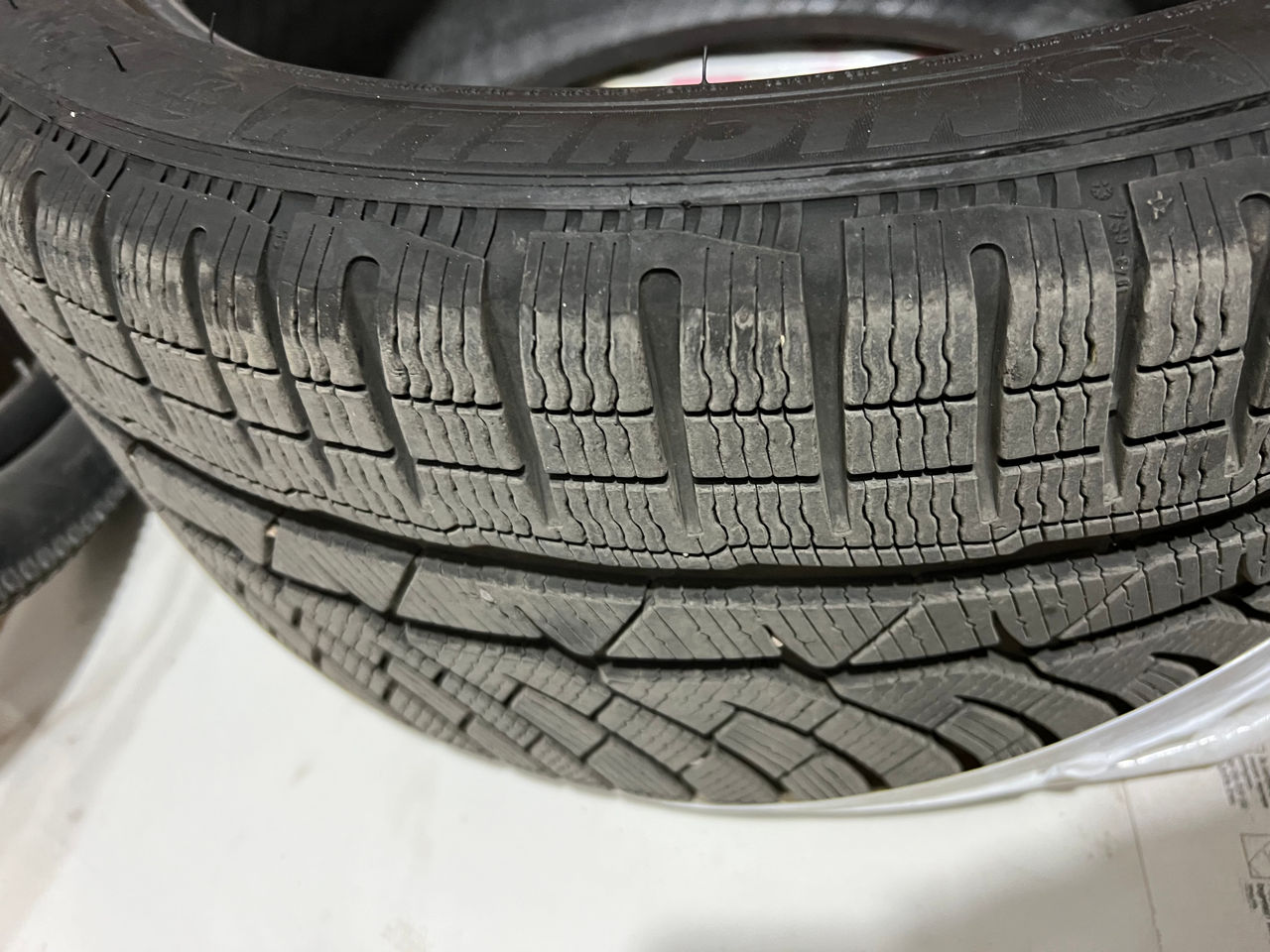 Michelin 245 40 r18 iarna starea ca noua