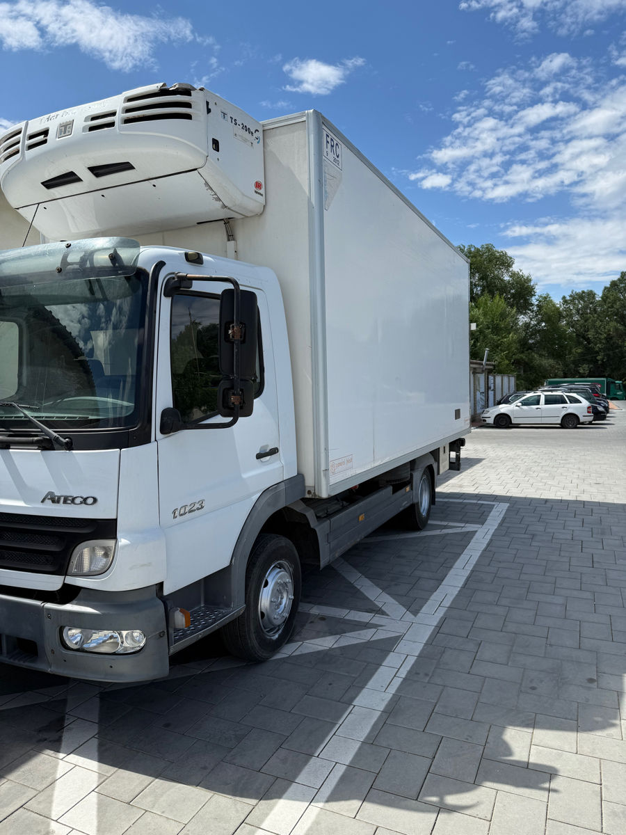 Mercedes Atego 1023 foto 4