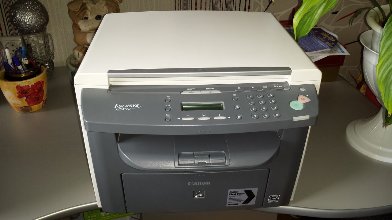 Vând Printer Laser Multifunctional Canon i-Sensys MF4120