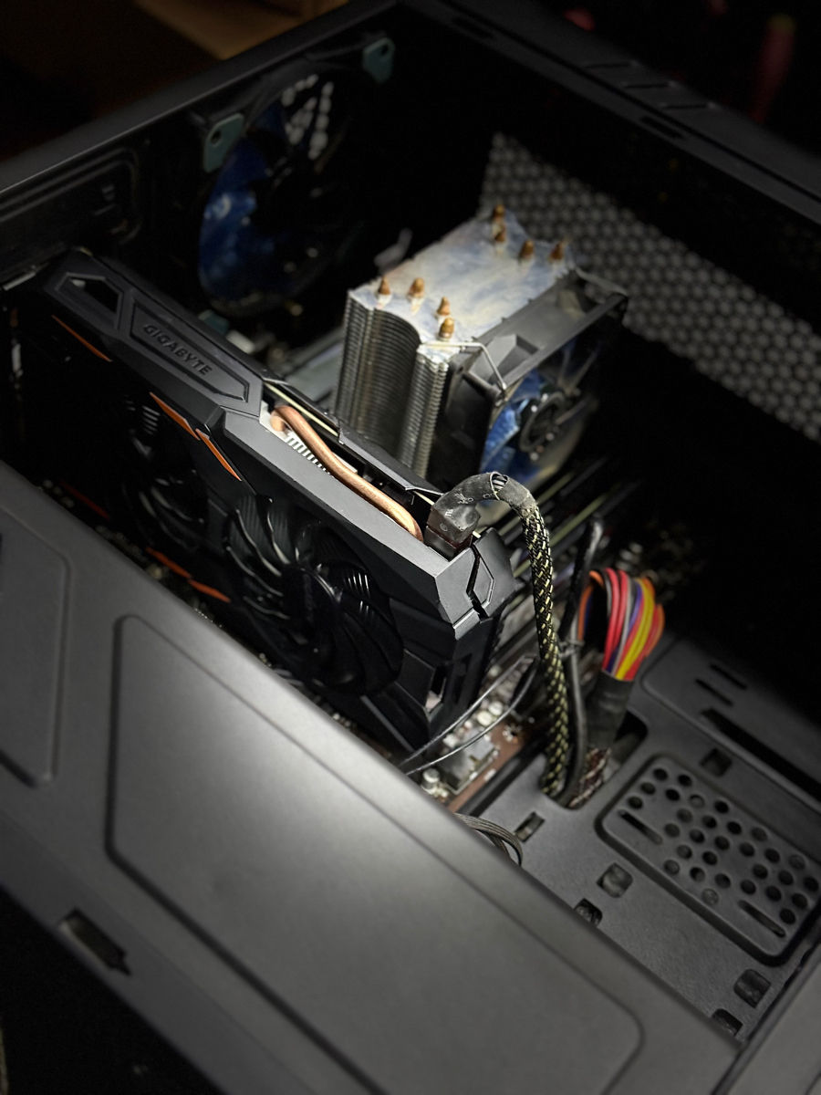 Intel Core i9 9900K foto 0