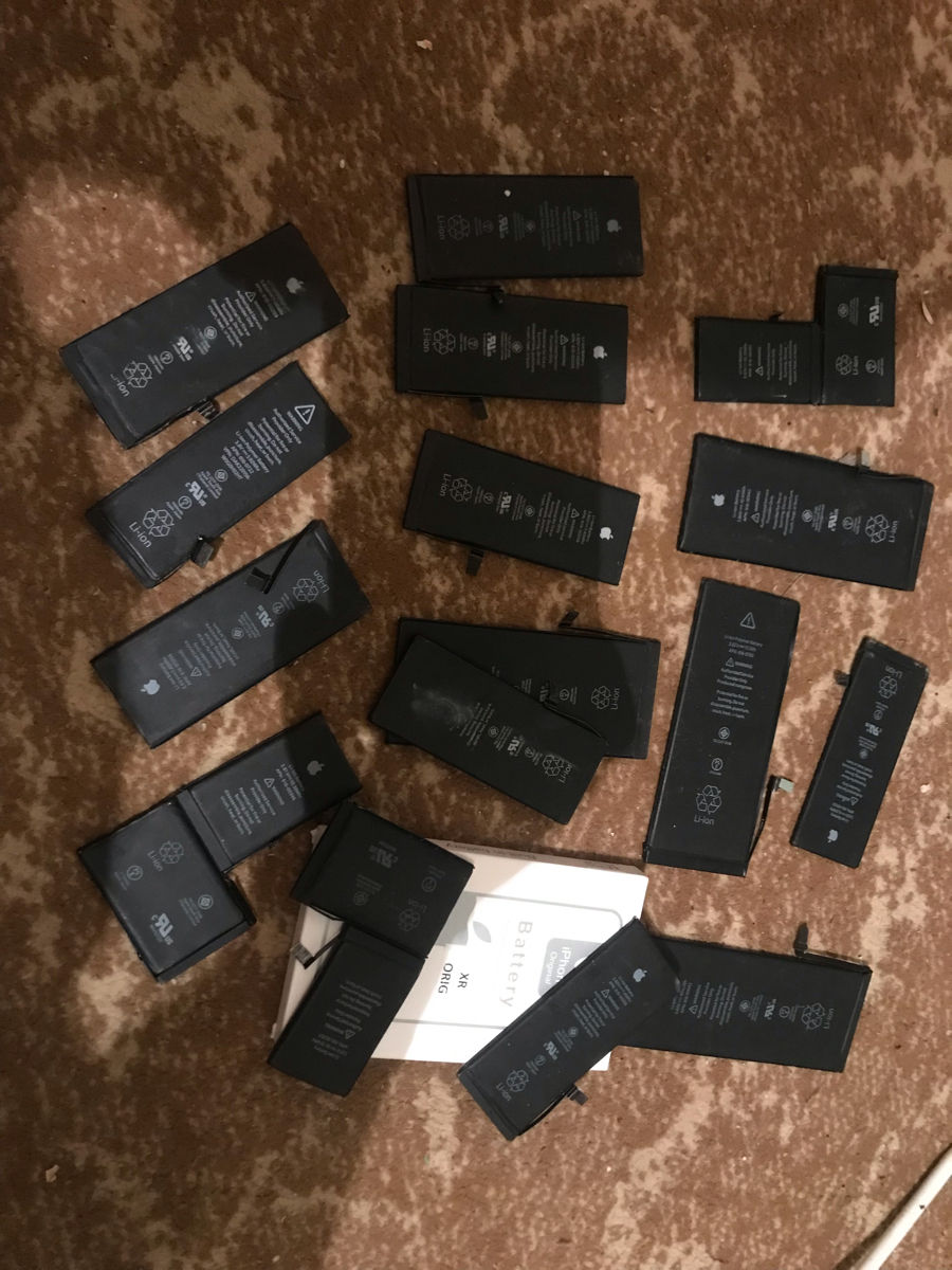 Батареи на iPhone б/у оригинал.