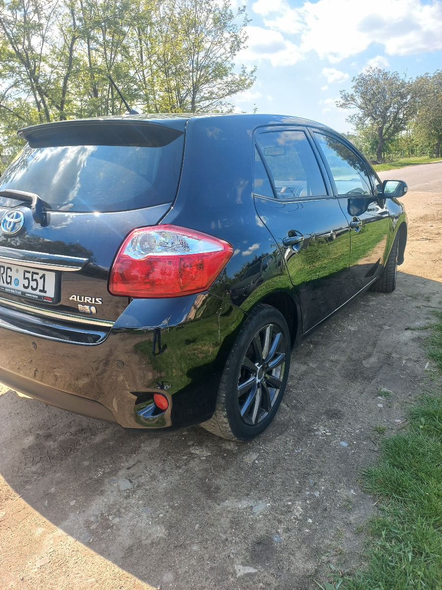 Toyota Auris foto 3
