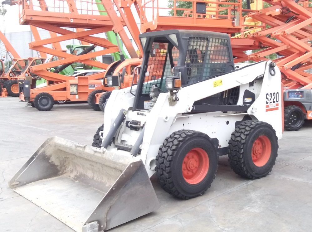 Bobcat si camaz foto 7