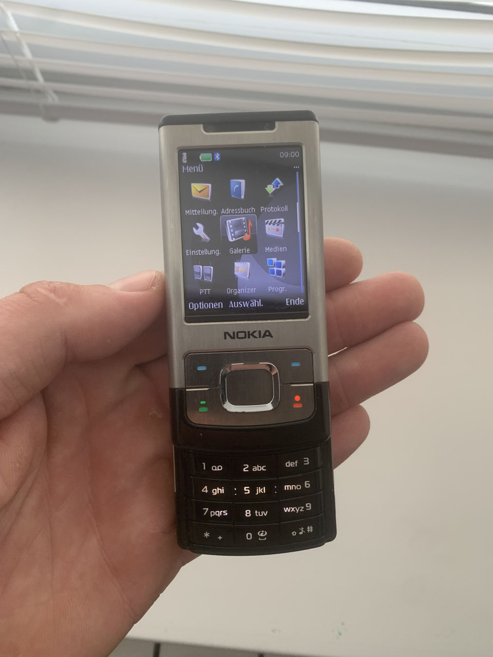 Nokia 6500 slide