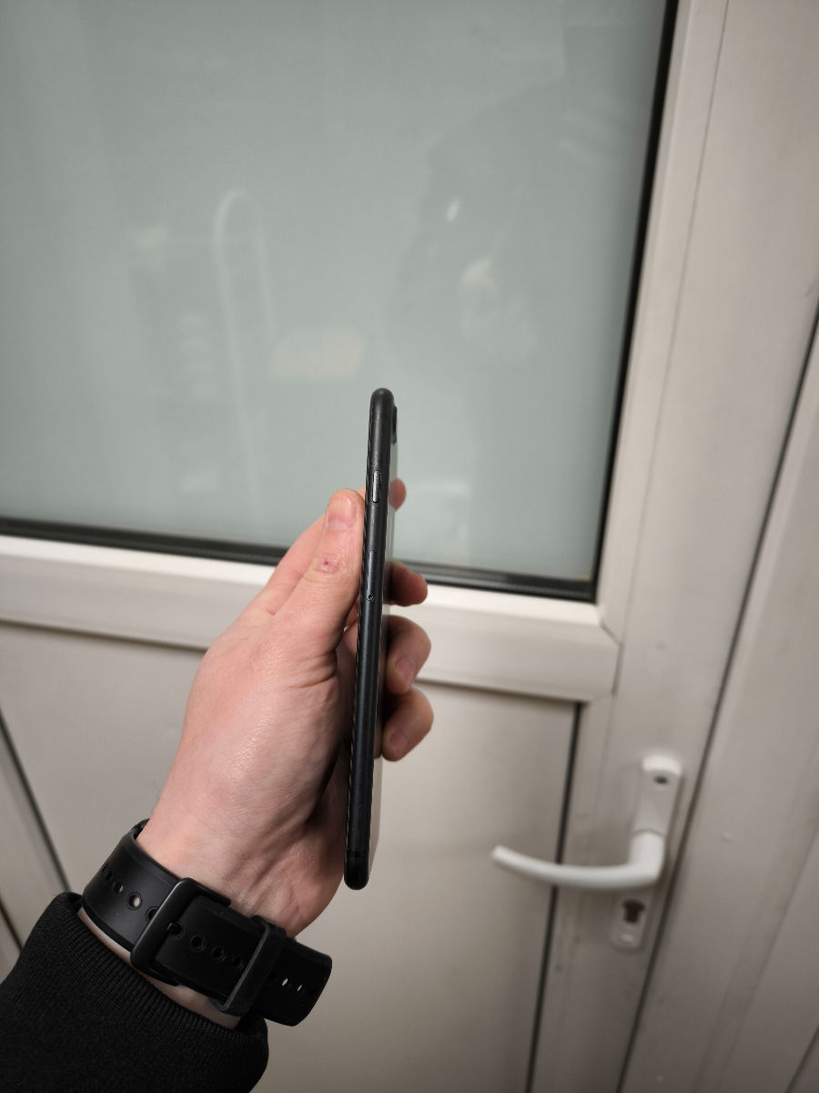 Vind iPhone 7 plus фото 1