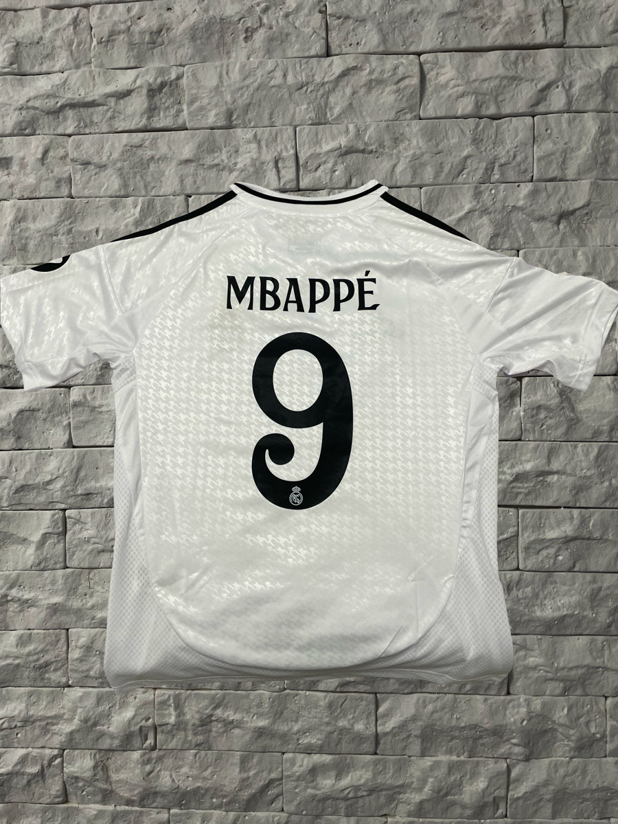 Tricou Real Madrid Mbappe foto 0