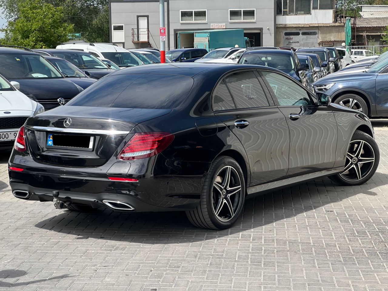 Mercedes E-Class foto 2