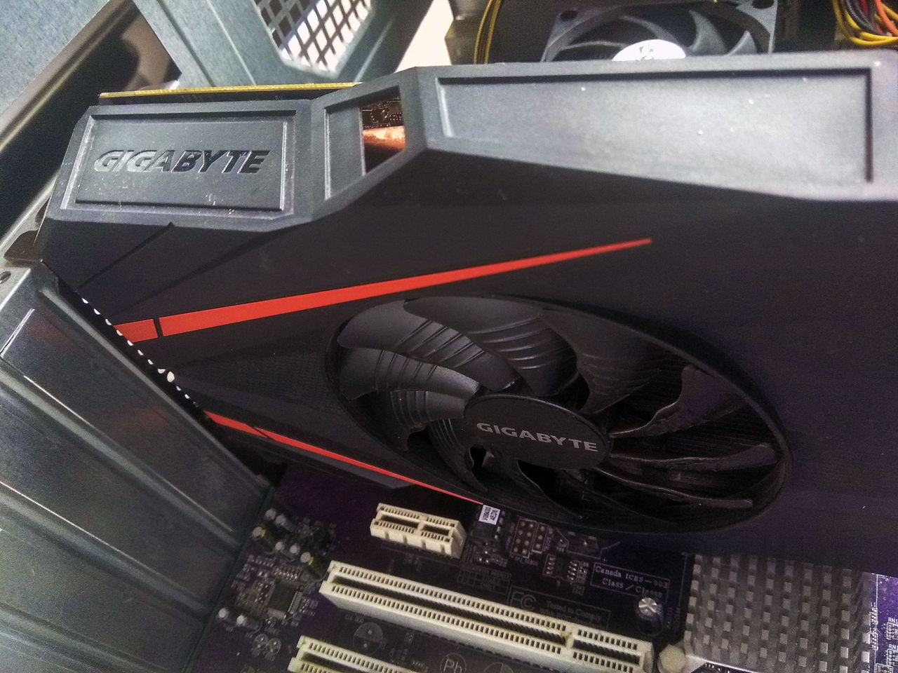 Athlon X4 (4ядра) 6Gb ram GTX 1060 3gb