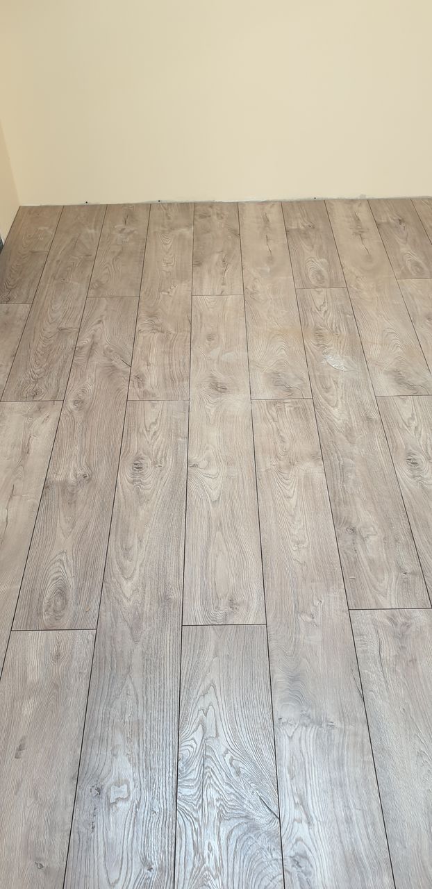 Parchet laminat de la 119 lei m2 - 600 lei m2 foto 6