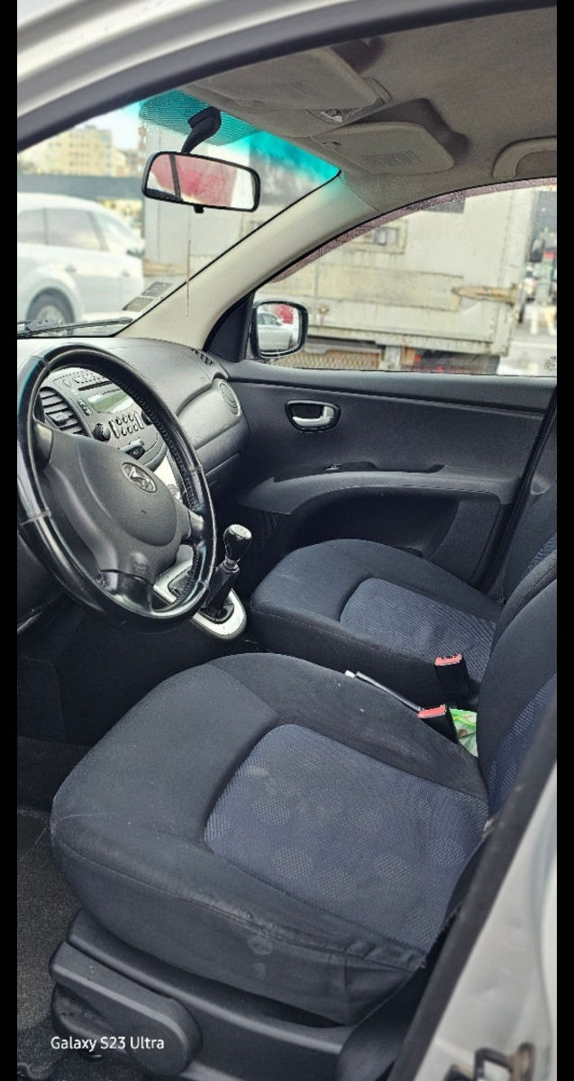 Hyundai i10 фото 2