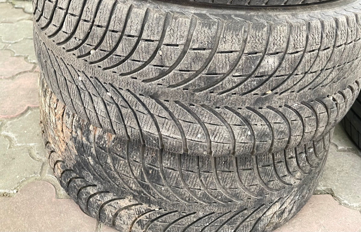 235/55 R 18 foto 0