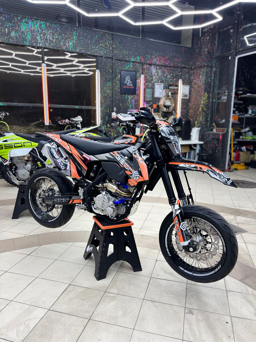 Geon Gns 300 MOTARD  фото 0