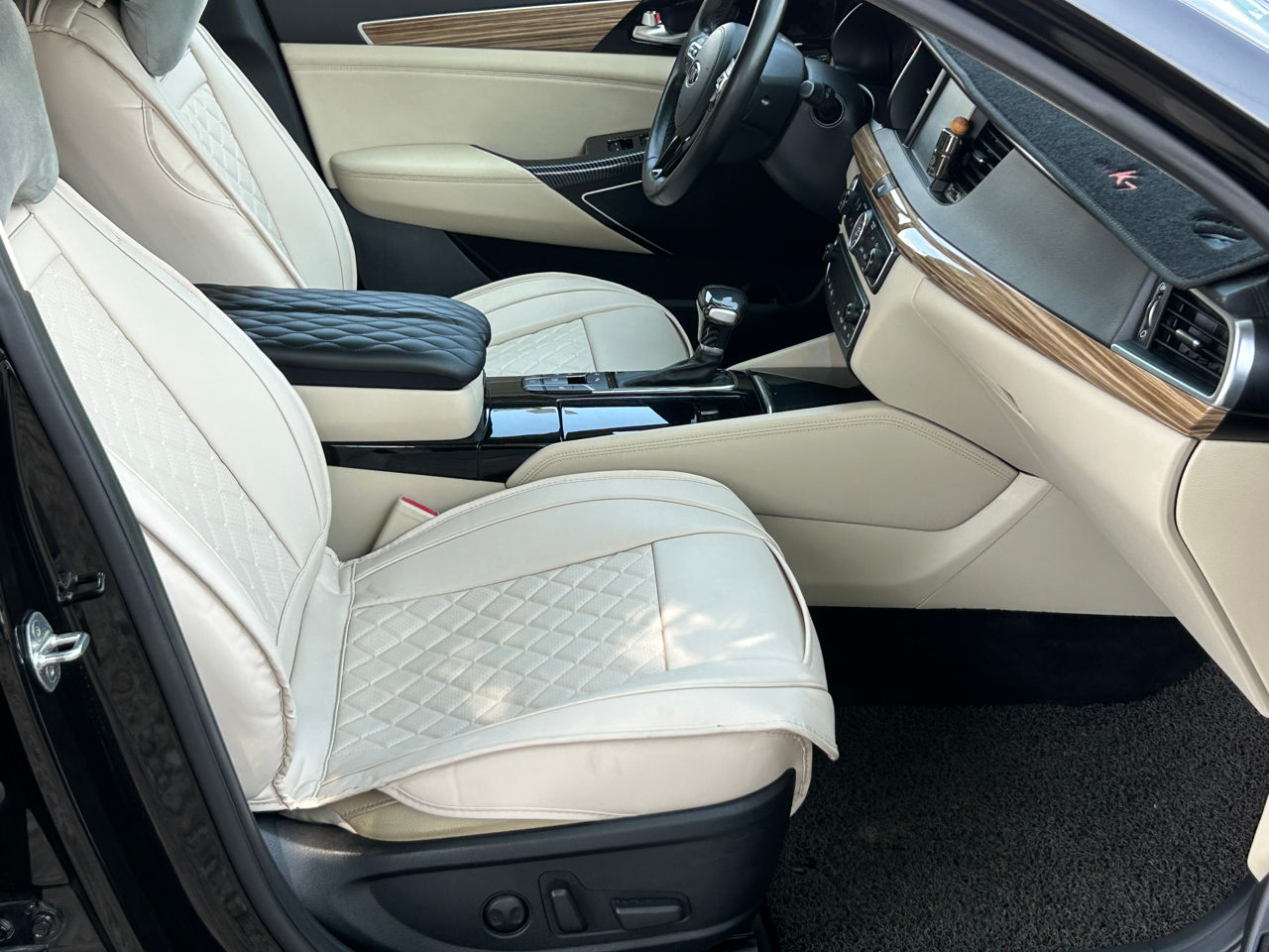 KIA K7 foto 16