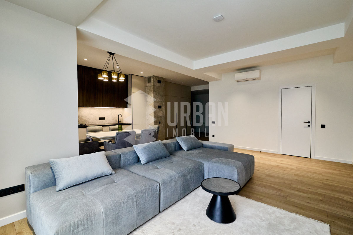 Apartament cu 2 camere, 100 m², Centru, Chișinău foto 0