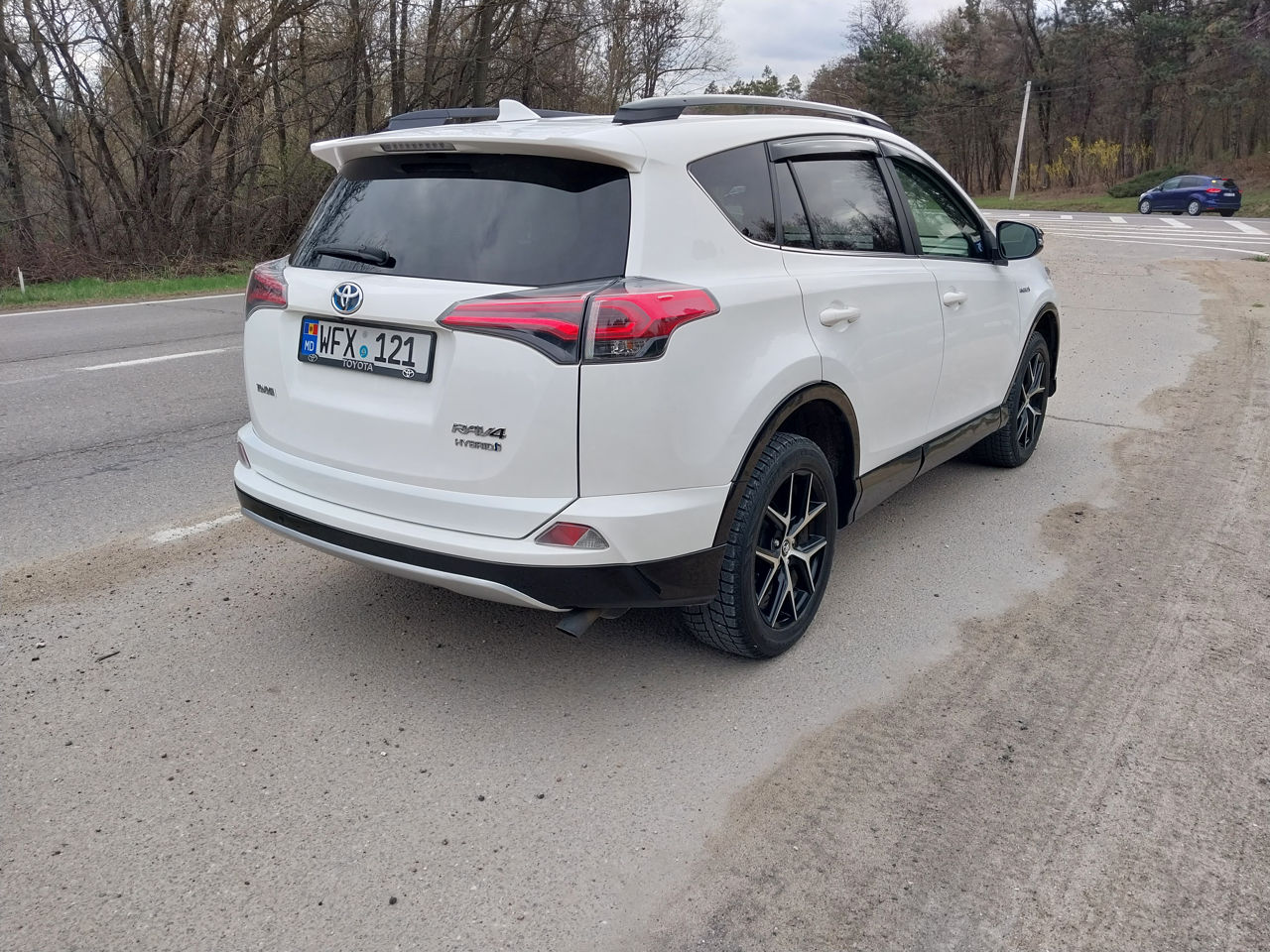 Toyota Rav 4 foto 4