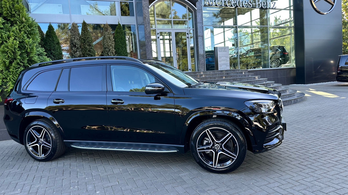 Chirie Mercedes GLS 450 фото 5