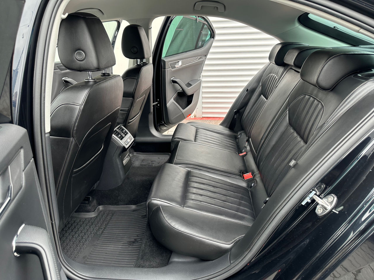 Skoda Superb foto 15