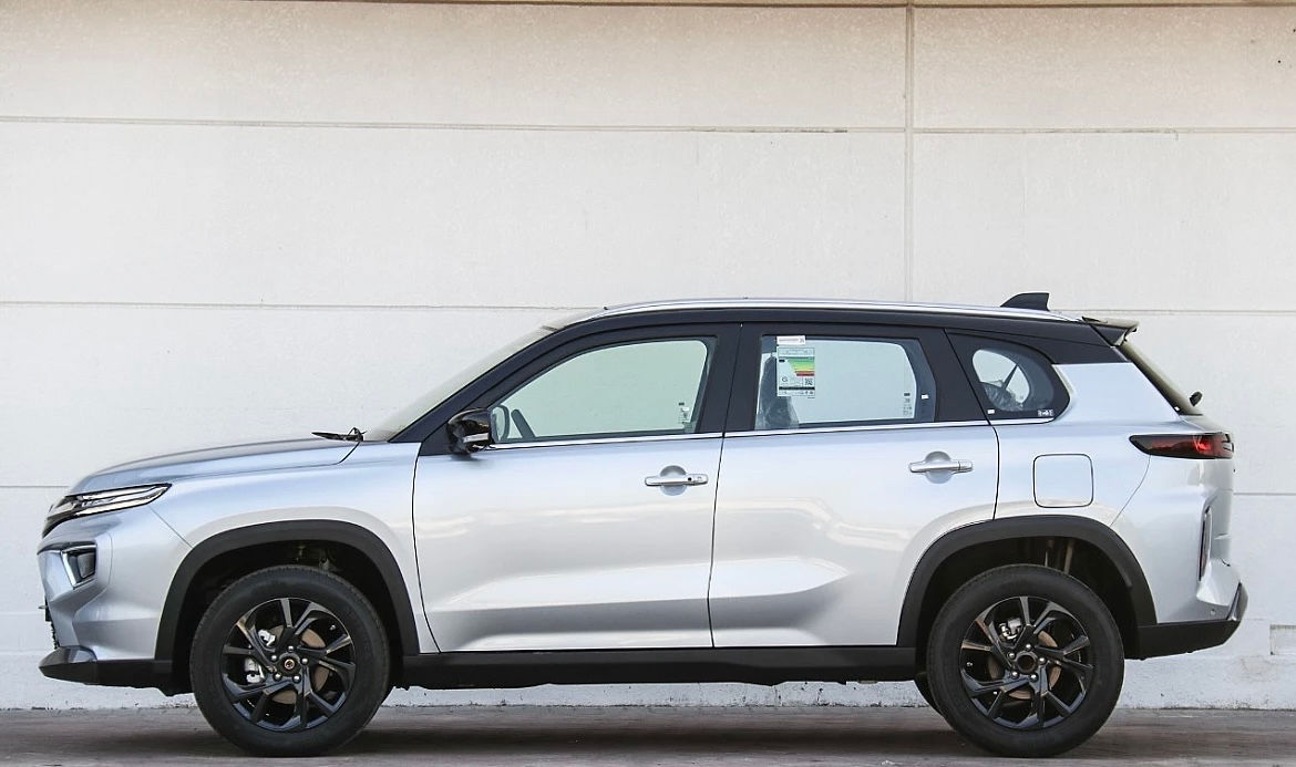 Toyota Urban Cruiser фото 2