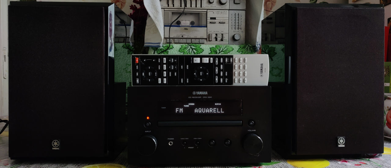 High quality HI-FI components Yamaha CRX-550 DAB Speakers Yamaha NX-E300 foto 9
