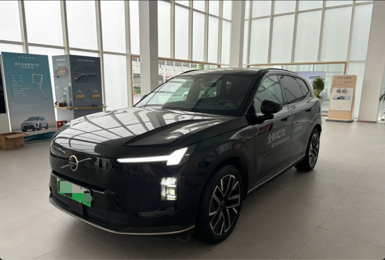 VolvoXC70