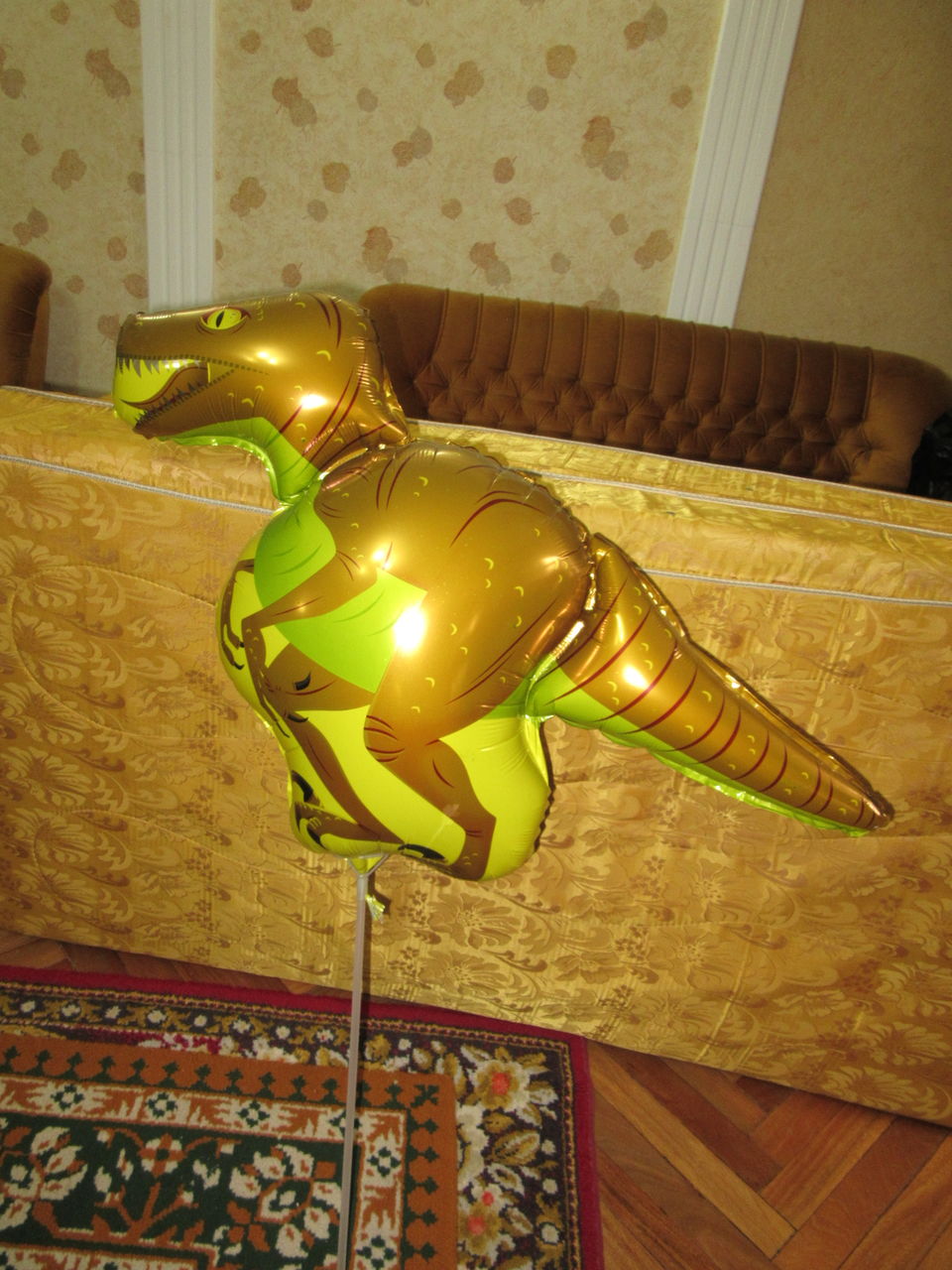 Воздушный шар Динозавр