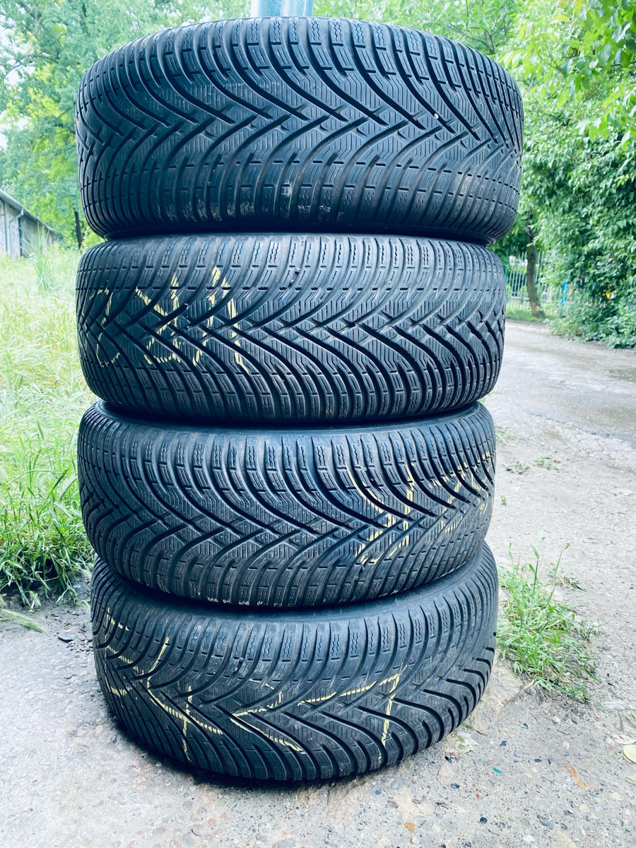 225/45 R17 foto 0