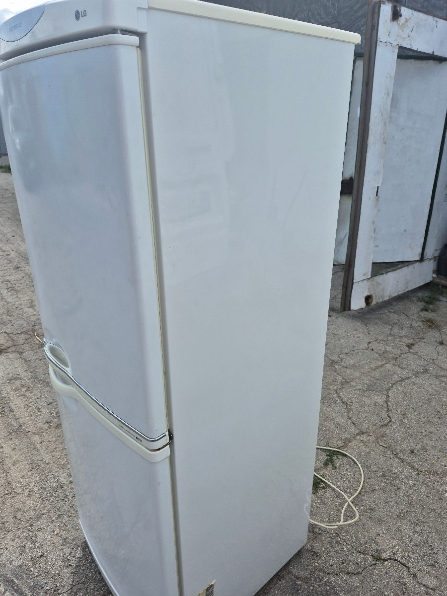 Холодильник LG  фото 3