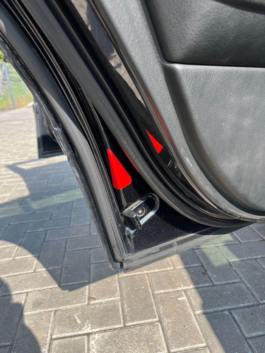 BMW 5 Series фото 7