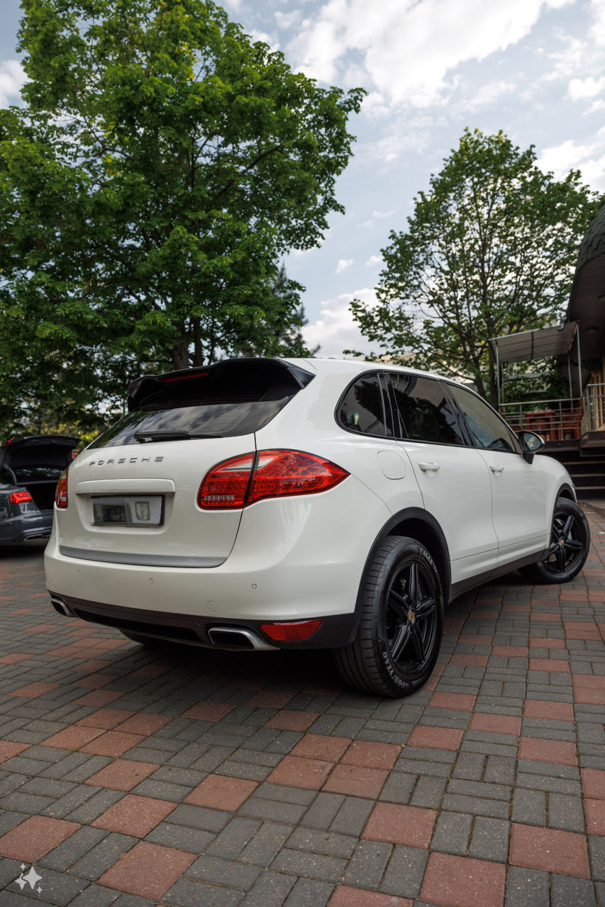 Porsche Cayenne foto 8