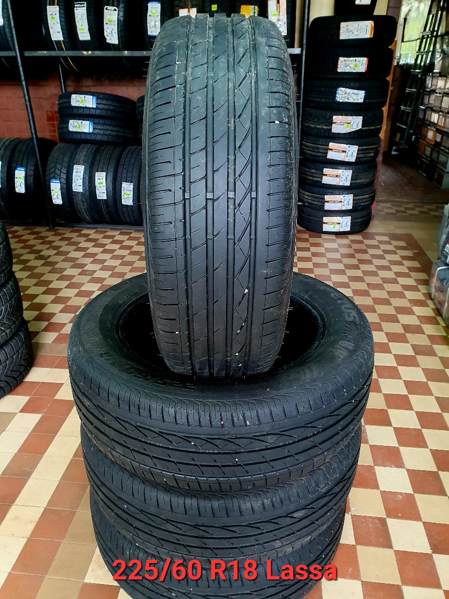 Шины 225/60 R18 Lassa  фото 0