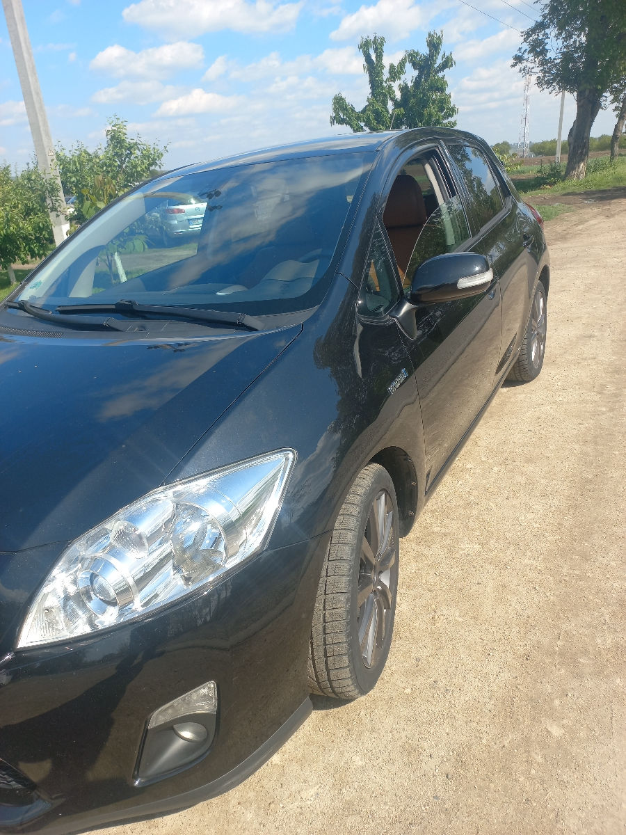 Toyota Auris foto 2