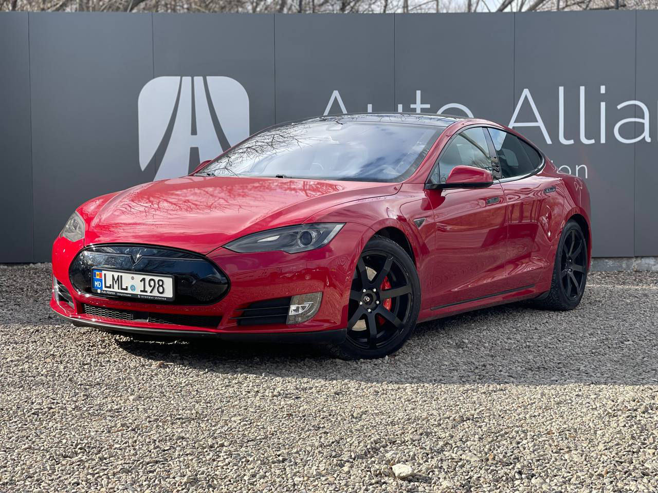 Tesla Model S foto 0
