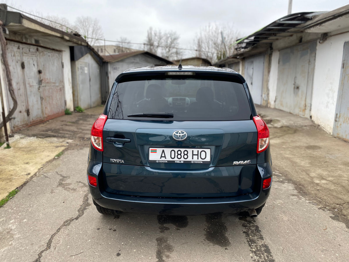 Toyota Rav 4 foto 5