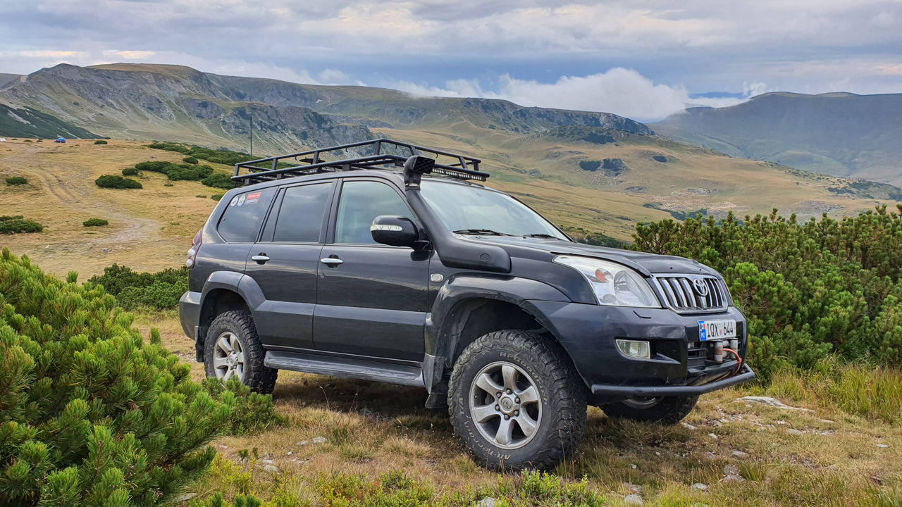 Toyota Land Cruiser Prado foto 1