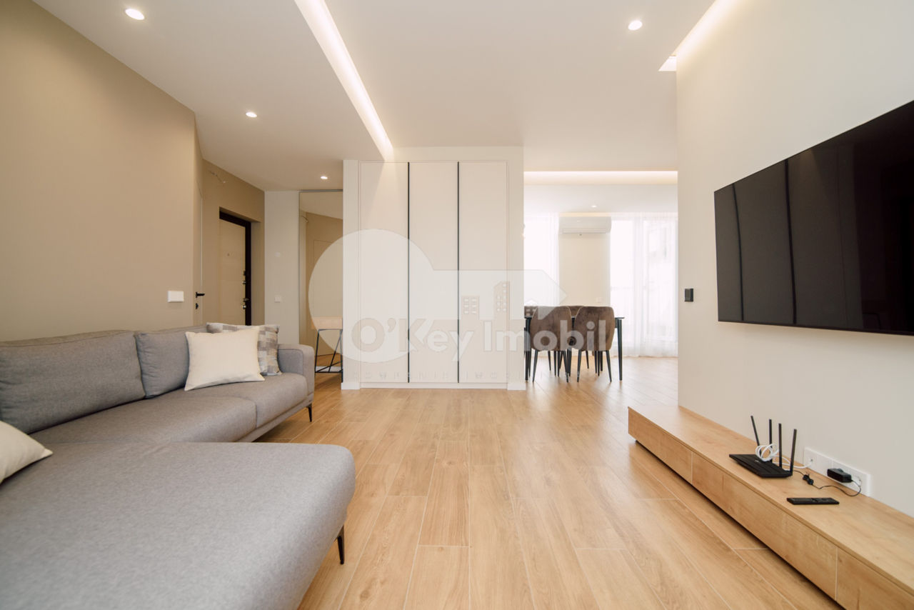 Apartament cu 2 camere, 65 m², Centru, Chișinău foto 5