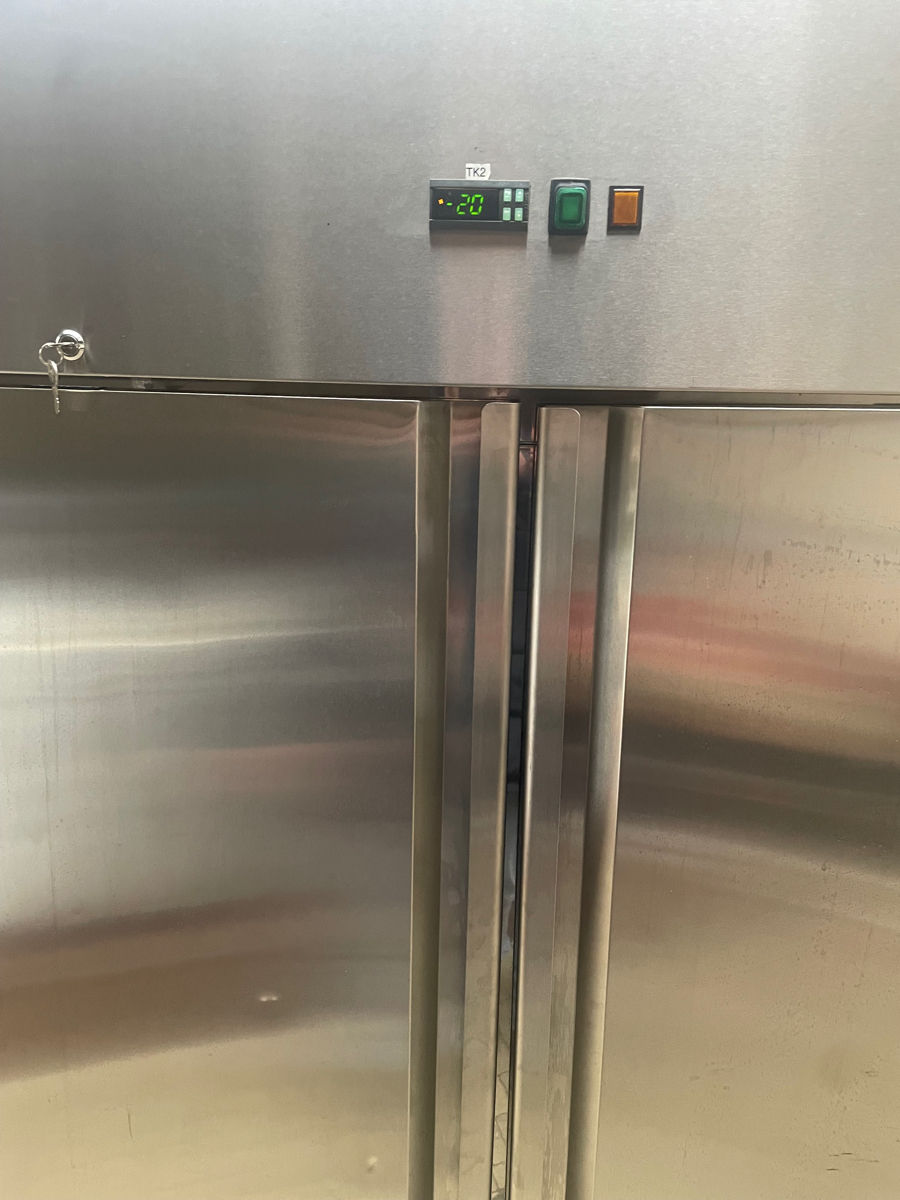 Congelator inox industrial gastronomie2000mm x 1480mm foto 1