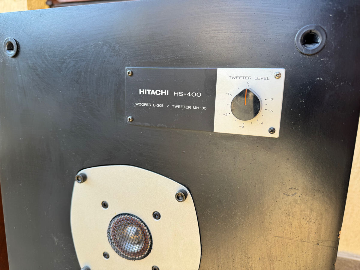 Hitachi HS-400 foto 2
