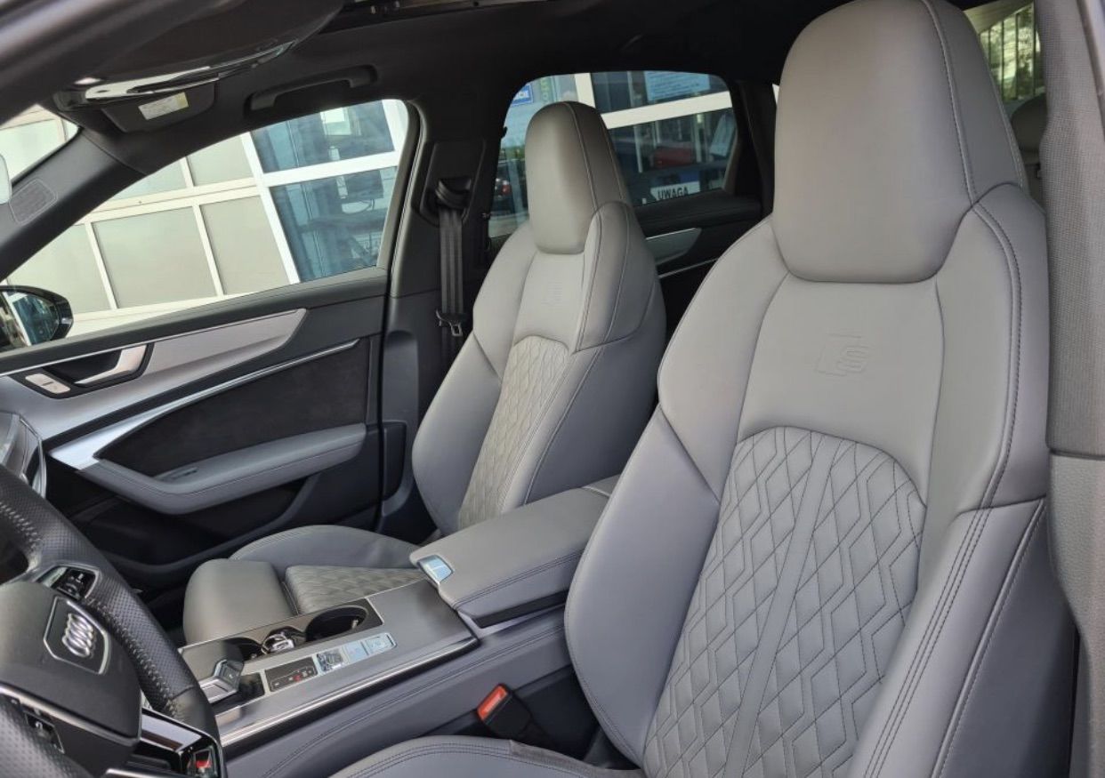 Audi A6 фото 7