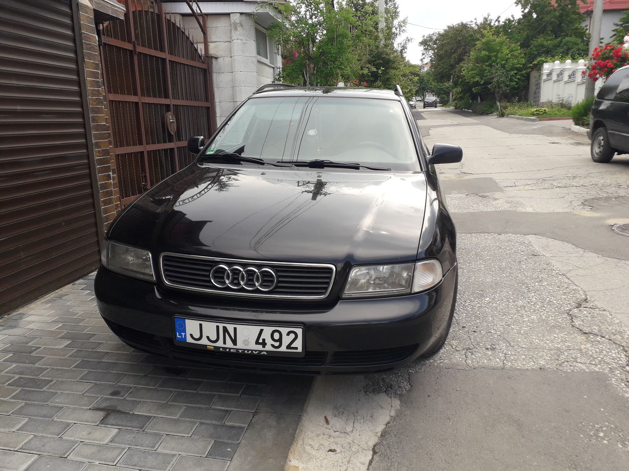 Piese audi a4 1,6 1,8 benzin , a4 2002 tdi a6 2,5 tdi.avem toate piesele. VW, Passat, Sharan, Golf. foto 2