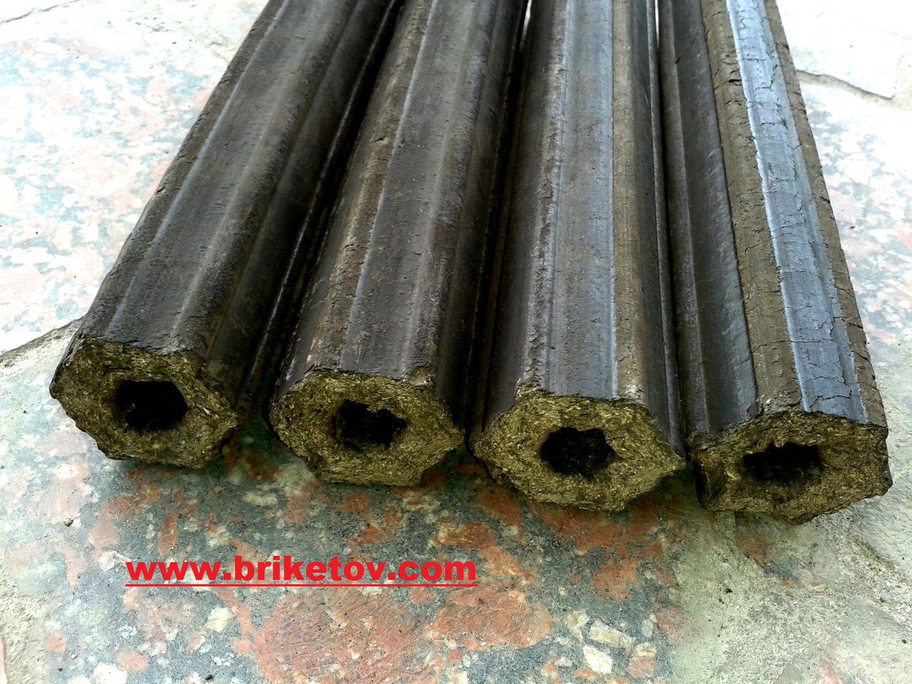 Брикеты brichete pini&kay nestro из древеcной щепы для камина,печей ...