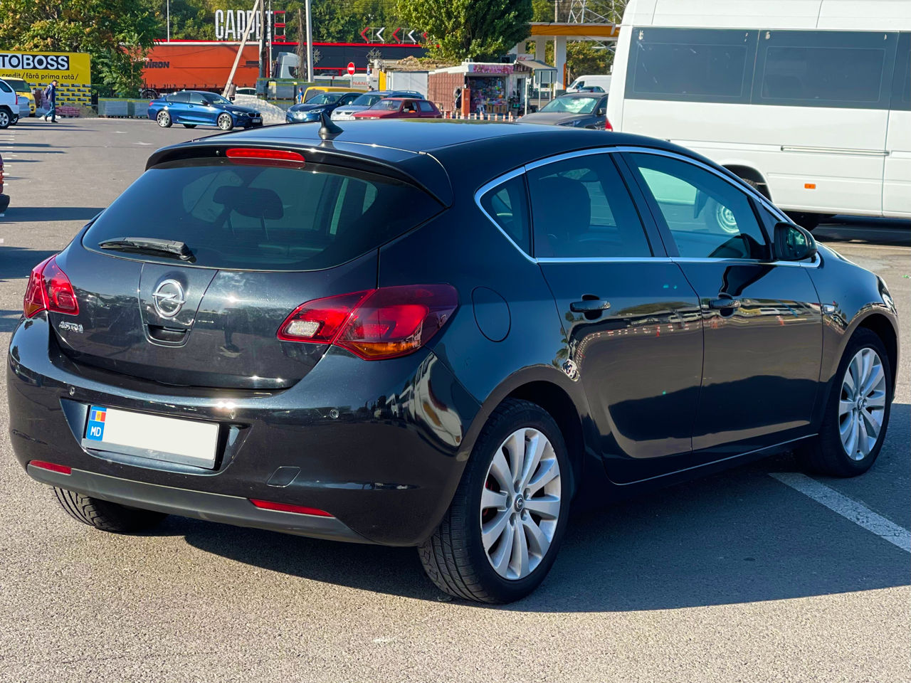 Opel Astra фото 5
