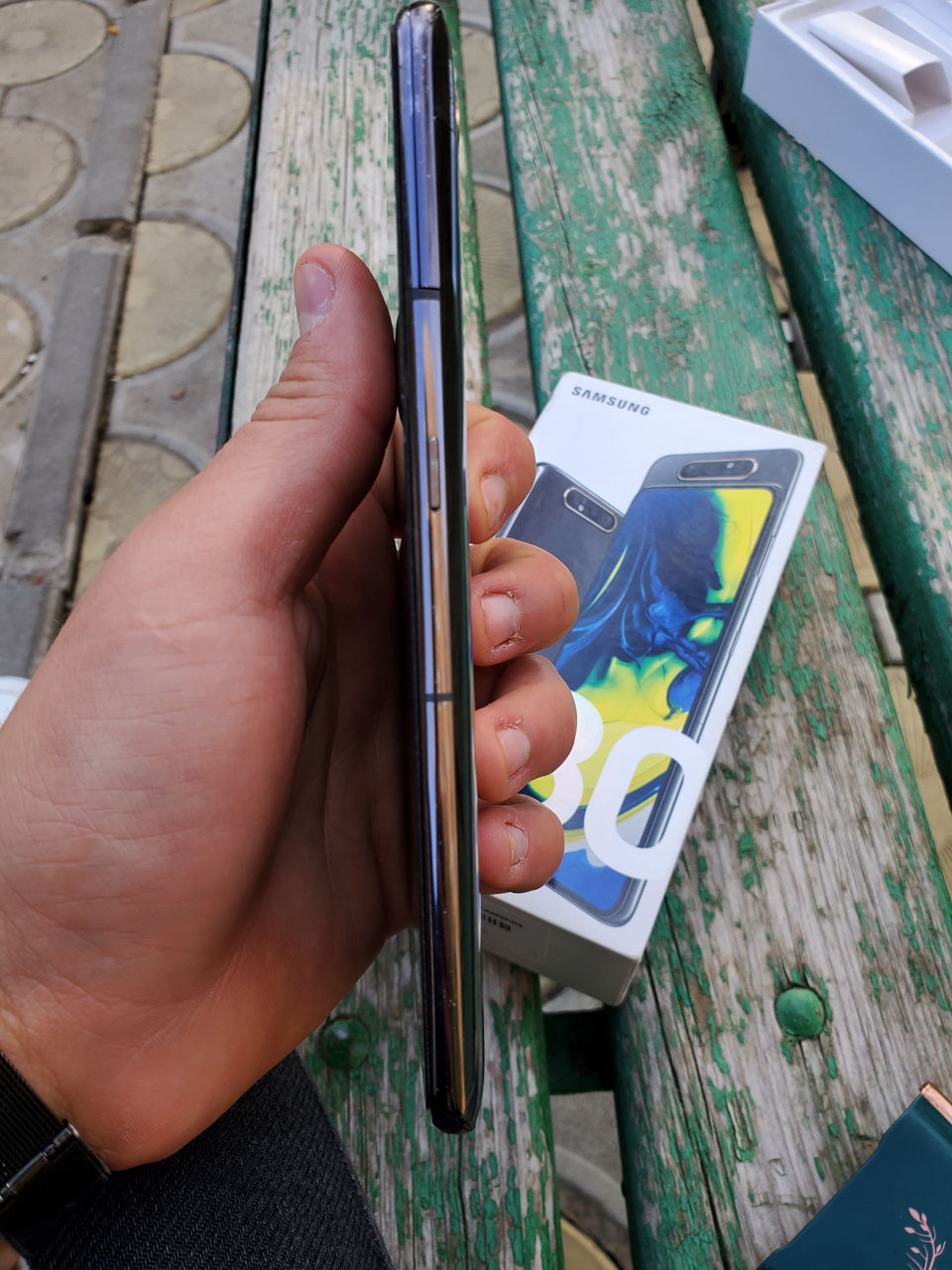 Samsung A80